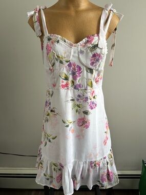 Guess White Floral Tie-Strap Dress with Pink and Purple Blooms